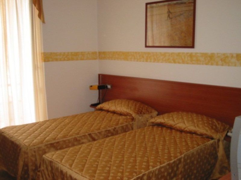Hotel Bellevue Genova Esterno foto